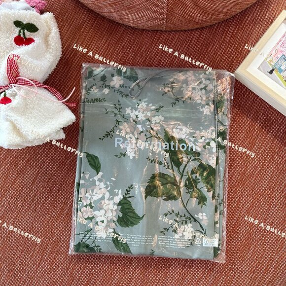 Reformation Frankie Silk Dress - Tea Garden - Picture 11 of 16